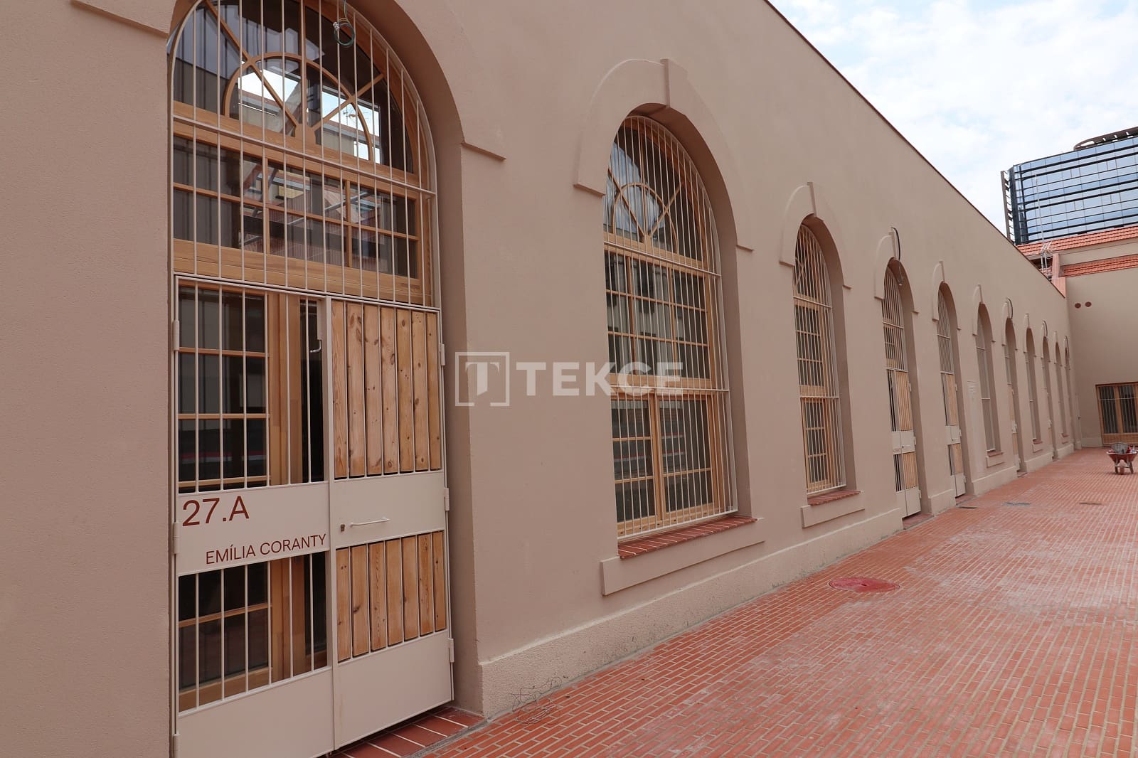 1 soveværelse Villa til salg i Barcelona by med swimmingpool - € 1.025.000 (Ref: 10182273)