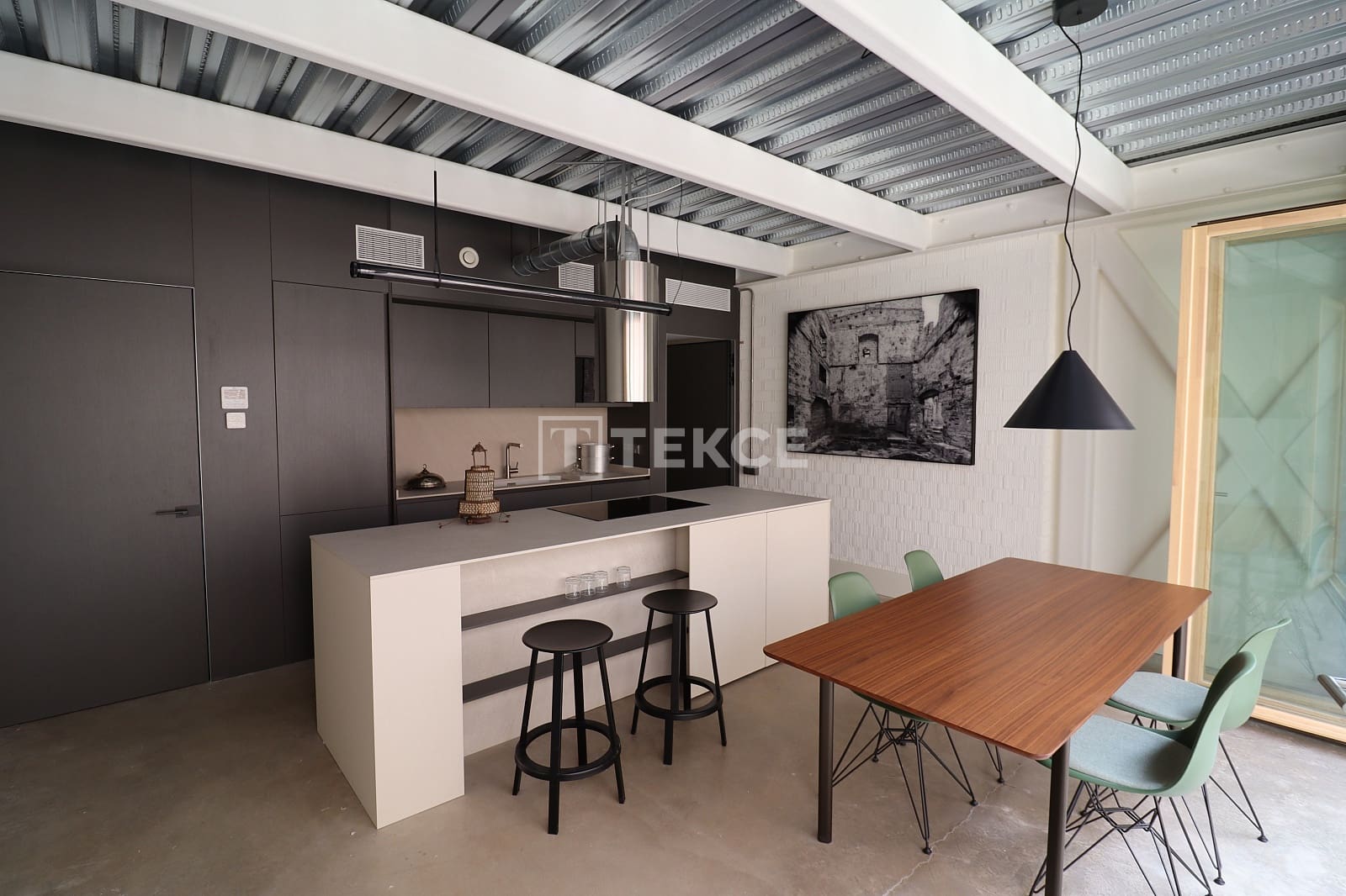 1 soveværelse Villa til salg i Barcelona by med swimmingpool - € 1.025.000 (Ref: 10182273)