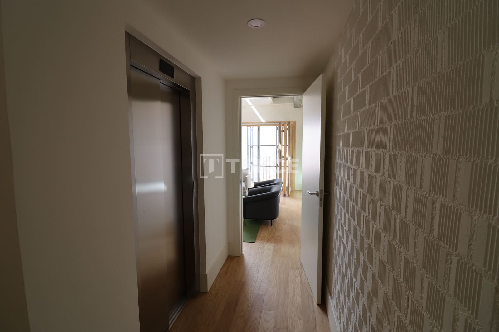 1 soveværelse Villa til salg i Barcelona by med swimmingpool - € 1.025.000 (Ref: 10182273)