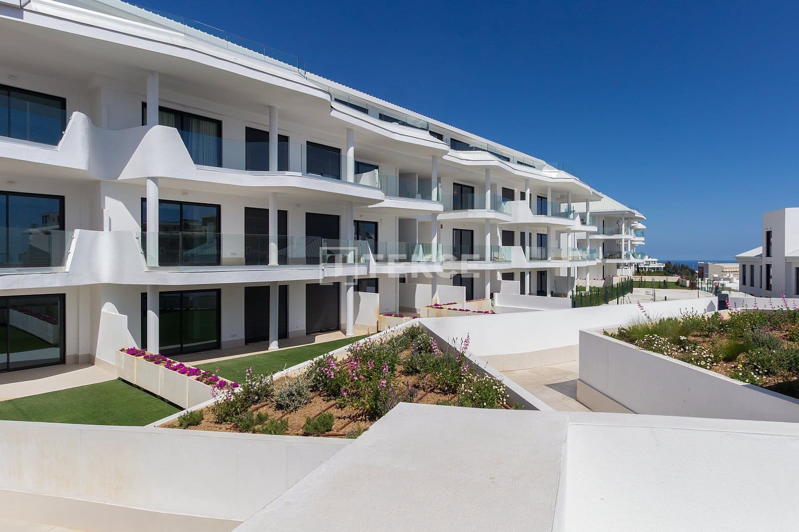 3 makuuhuone Asunto myytävänä paikassa Fuengirola mukana uima-altaan - 550 000 € (Ref: 8964568)