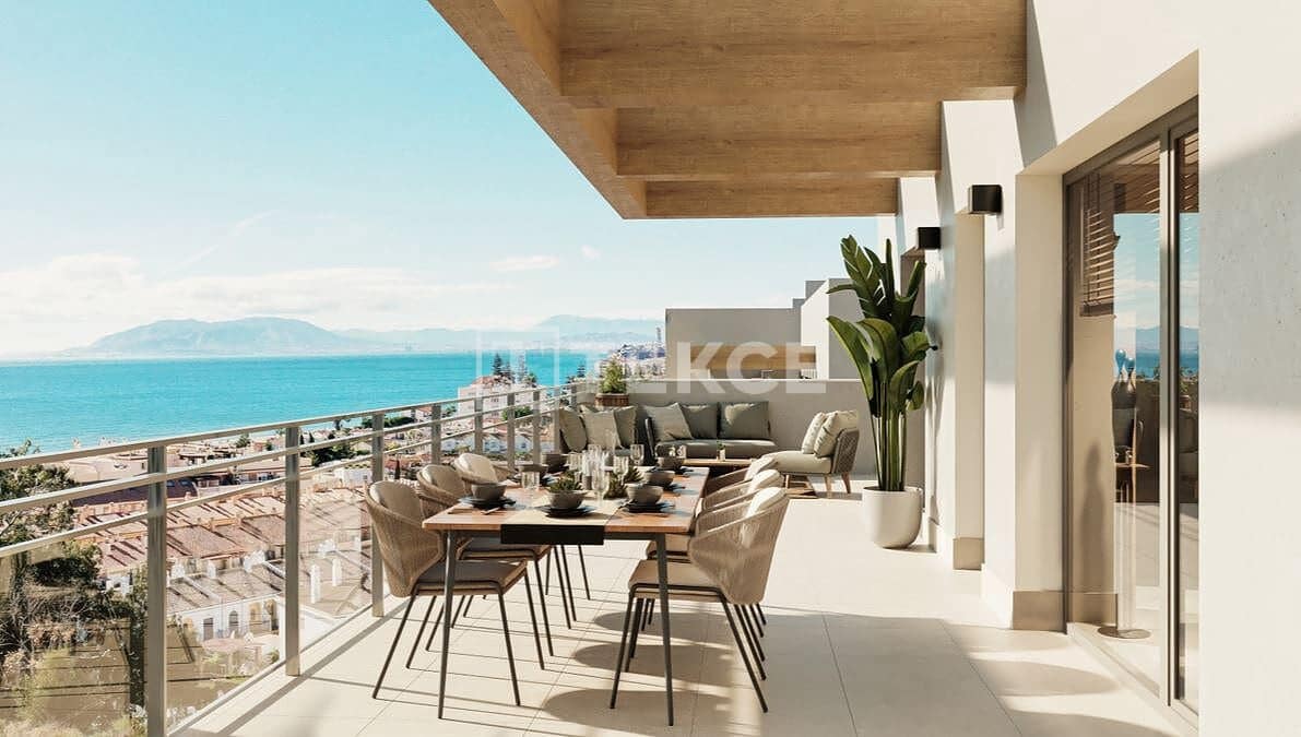 3 soveværelse Lejlighed til salg i Torre de Benagalbon med swimmingpool - € 531.000 (Ref: 8964605)