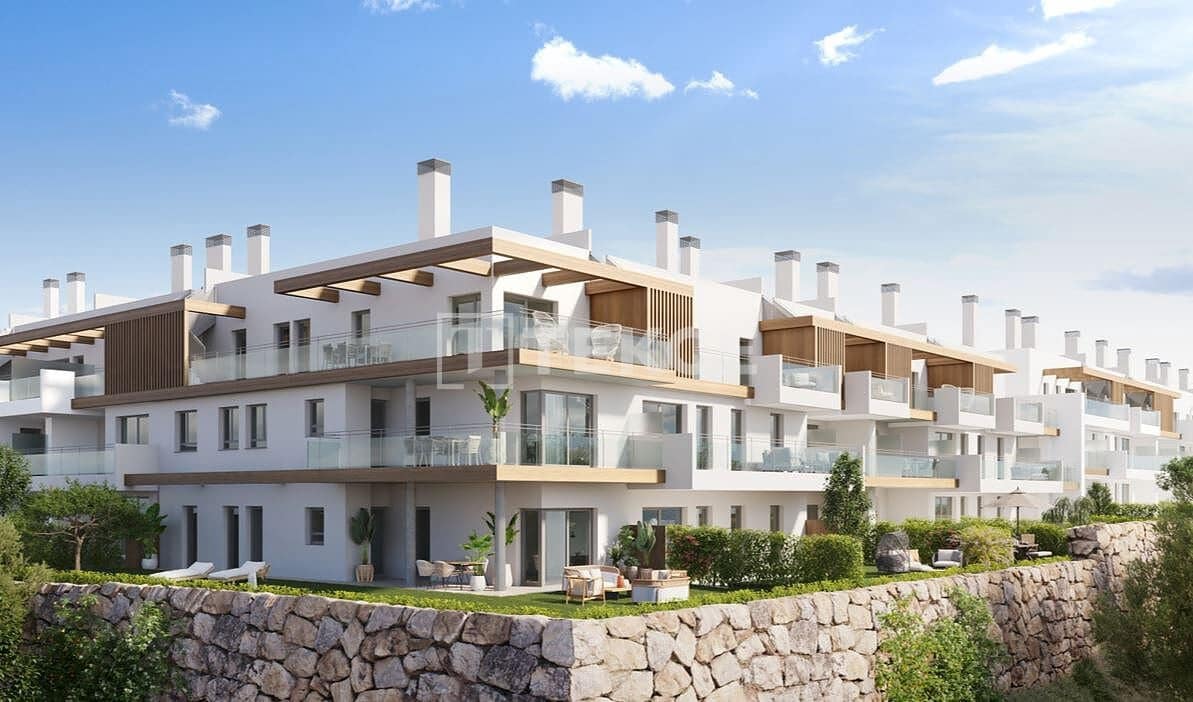 3 soveværelse Lejlighed til salg i Torre de Benagalbon med swimmingpool - € 531.000 (Ref: 8964605)