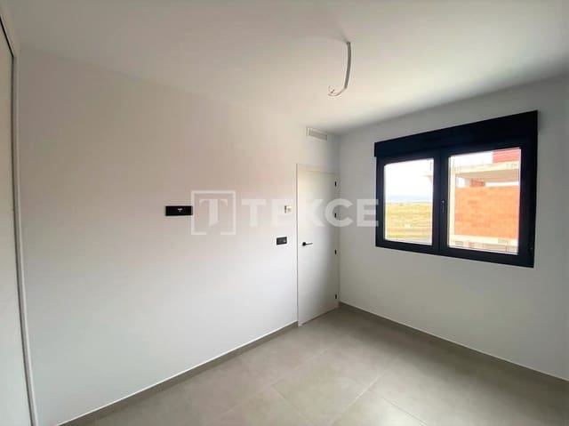 3 slaapkamer Villa te koop in Los Alcázares met zwembad - € 420.000 (Ref: 8964615)