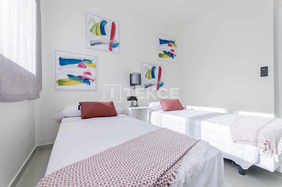 2 sypialnia Mieszkanie na sprzedaż w Los Altos z basenem - 275 000 € (Ref: 8964624)