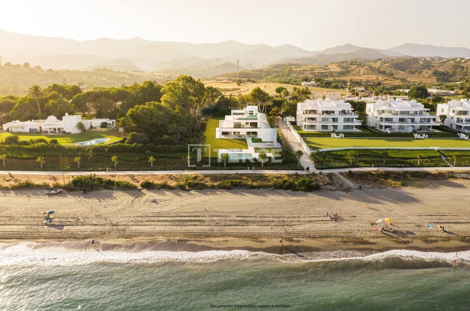 4 bedroom Villa for sale in Estepona with pool - € 14,100,000 (Ref: 8964652)