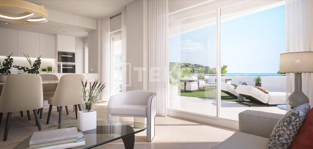 3 makuuhuone Asunto myytävänä paikassa Torre del Mar mukana uima-altaan - 431 000 € (Ref: 8964659)