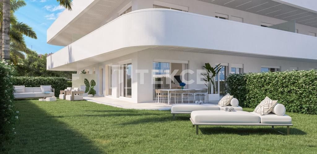 3 makuuhuone Asunto myytävänä paikassa Torre del Mar mukana uima-altaan - 431 000 € (Ref: 8964659)