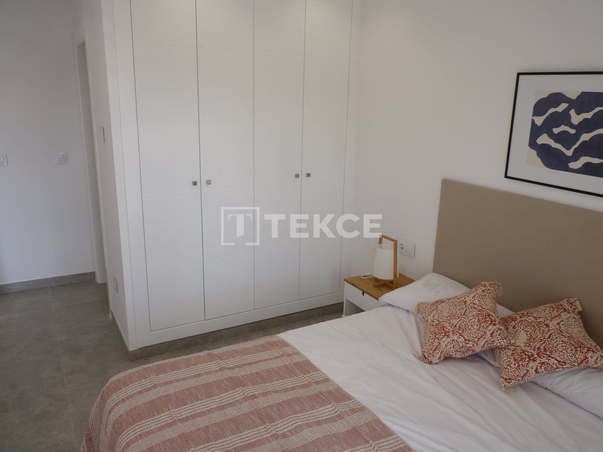 3 slaapkamer Flat te koop in Pilar de la Horadada met zwembad - € 370.000 (Ref: 8964667)