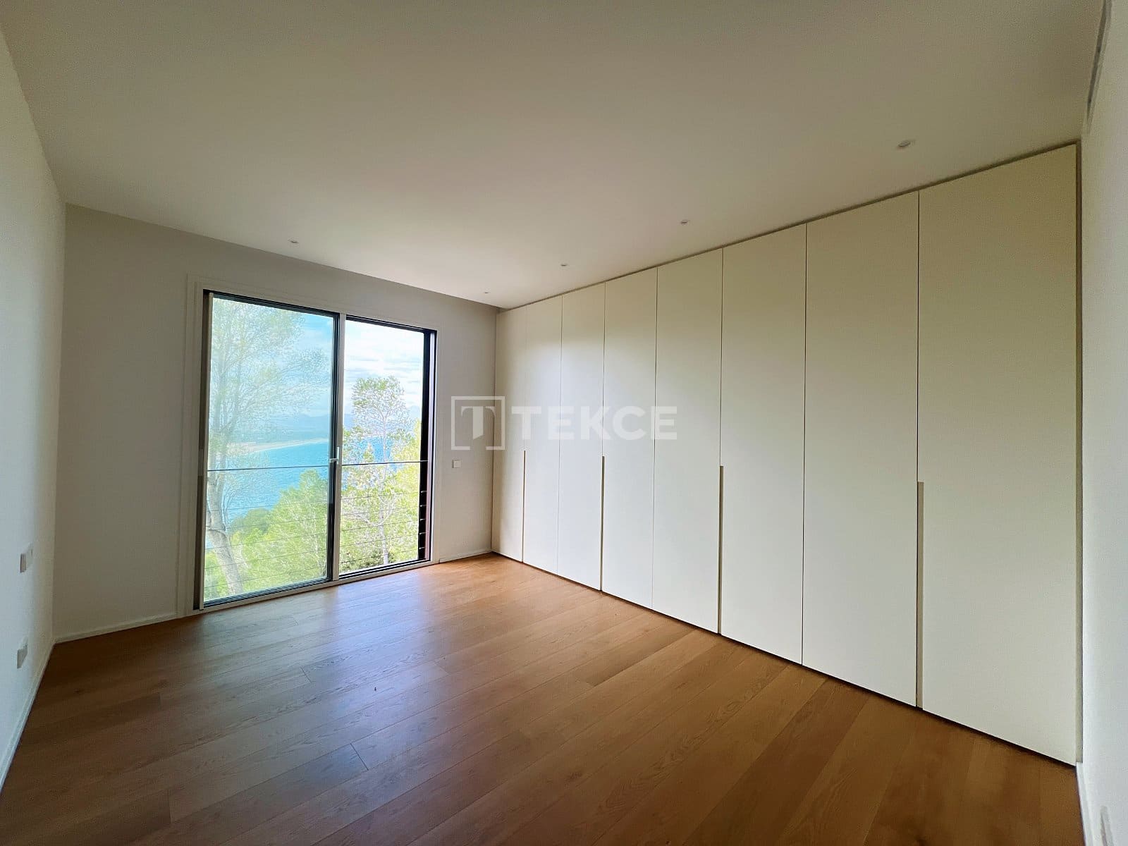 4 soveværelse Villa til salg i Sa Riera med swimmingpool - € 2.675.000 (Ref: 8964668)