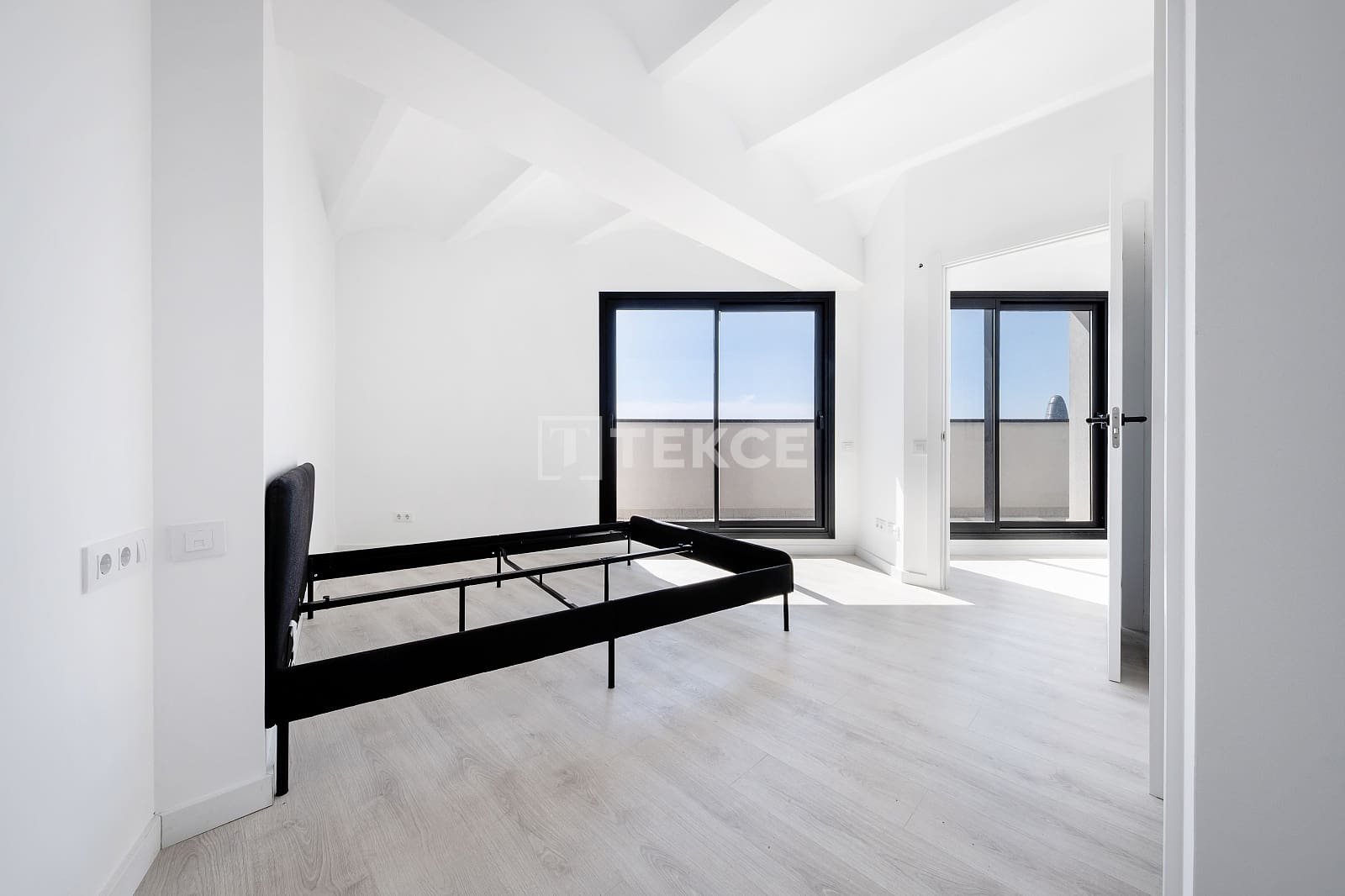 1 soveværelse Lejlighed til salg i Barcelona by - € 550.000 (Ref: 8964669)