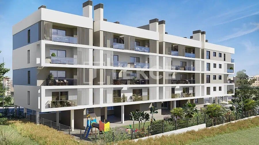 3 bedroom Flat for sale in Alicante / Alacant city with pool - € 422,000 (Ref: 8964681)