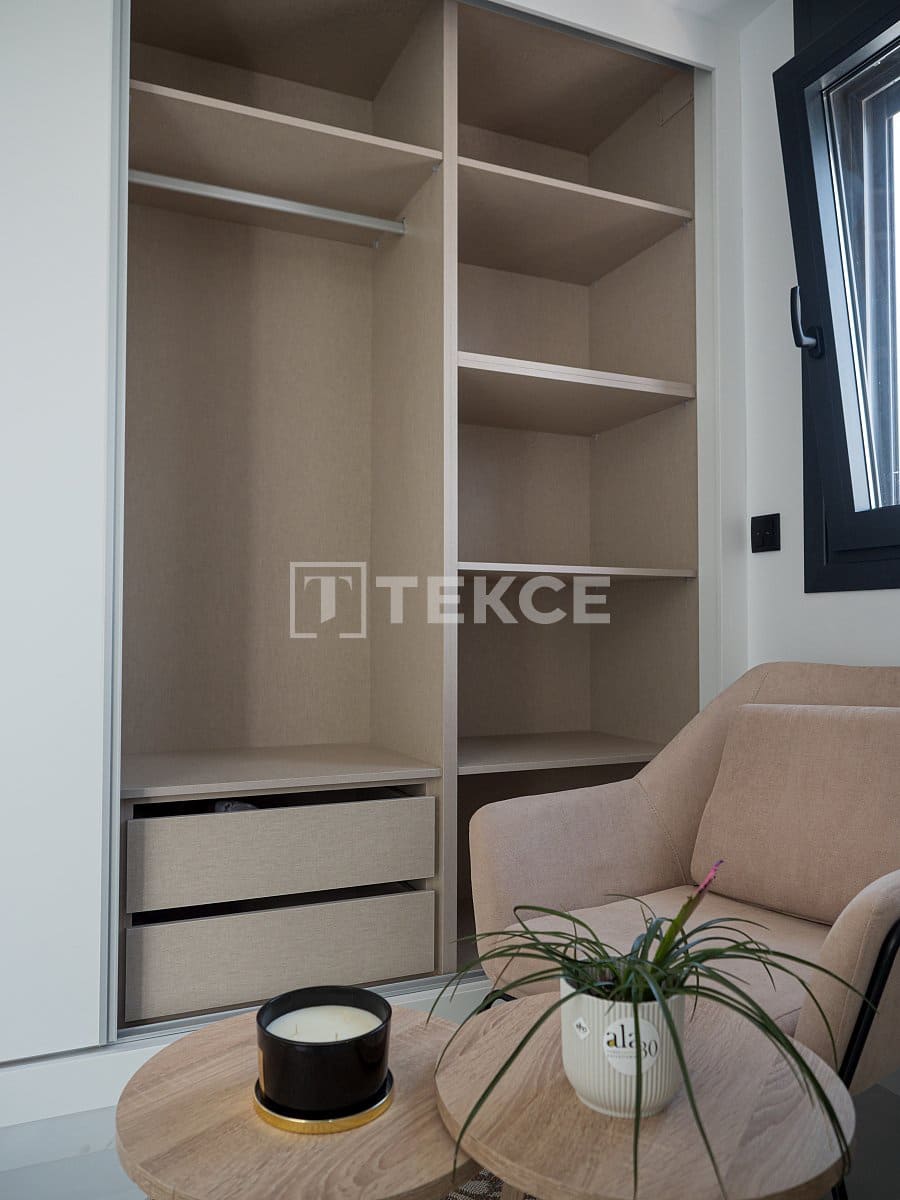 3 slaapkamer Villa te koop in San Pedro del Pinatar met zwembad - € 439.000 (Ref: 8964740)