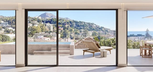 2 slaapkamer Flat te koop in El Limonar, Málaga stad met zwembad - € 1.950.000 (Ref: 8964752)