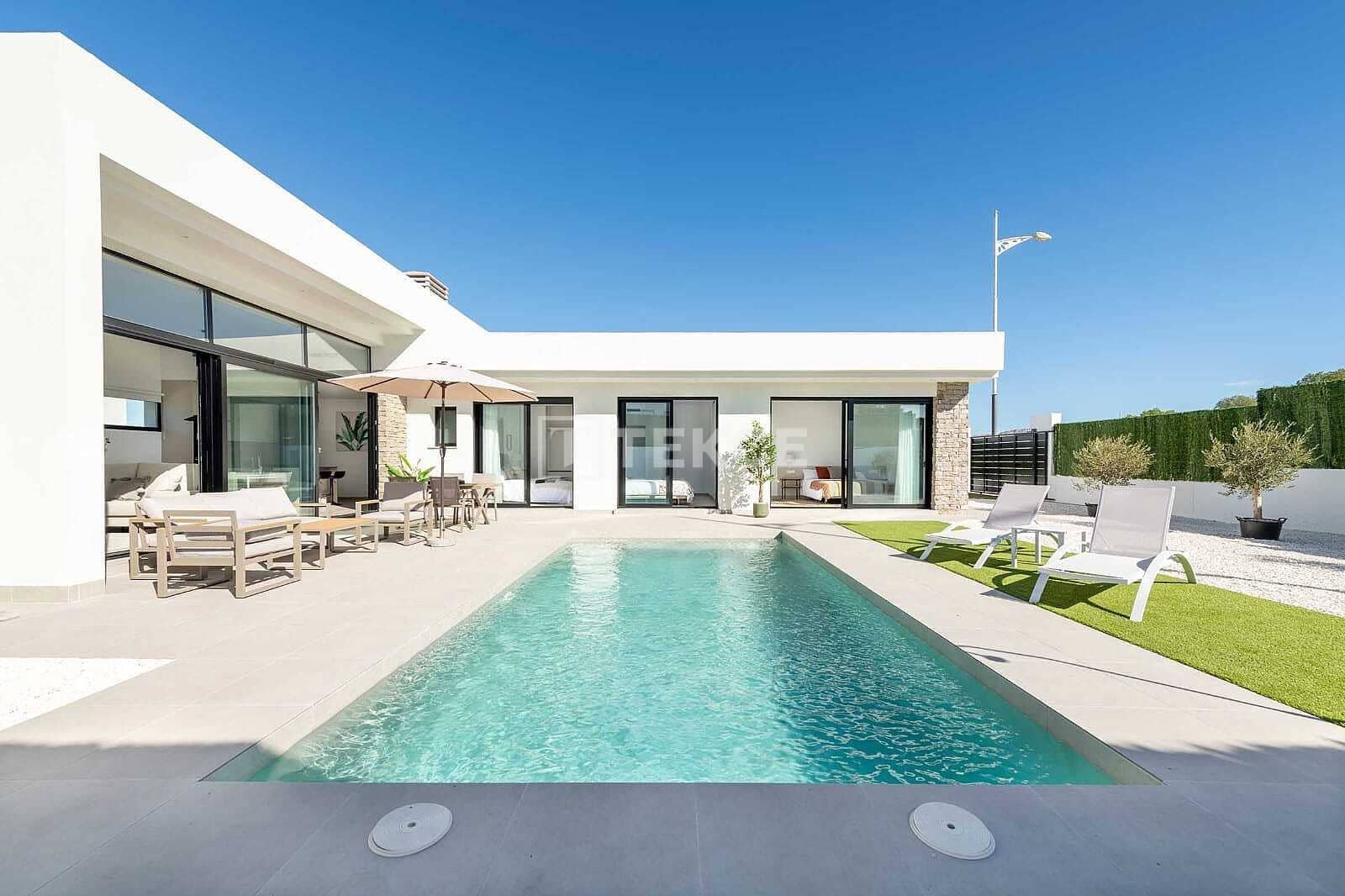 Chalet de 2 habitaciones en Calasparra en venta con piscina - 305.000 € (Ref: 8964768)