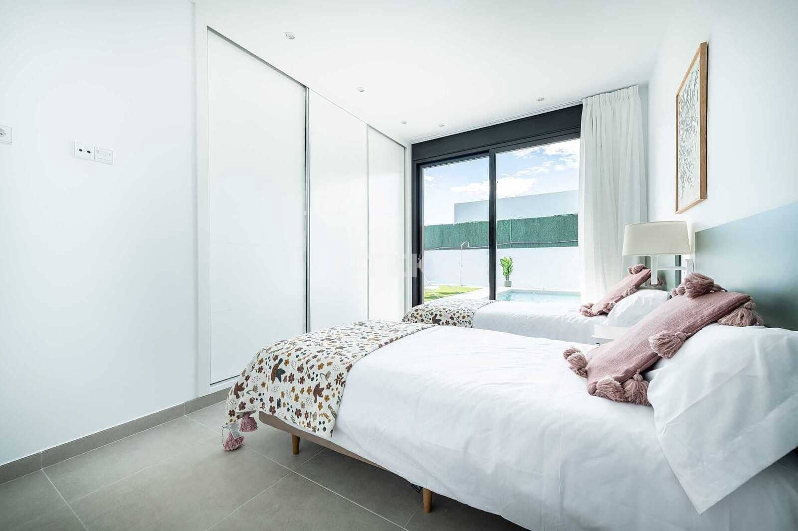 3 quarto Moradia para venda em Calasparra com piscina - 335 000 € (Ref: 8964769)