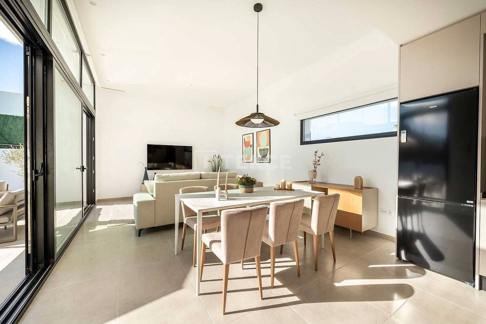 3 quarto Moradia para venda em Calasparra com piscina - 335 000 € (Ref: 8964769)