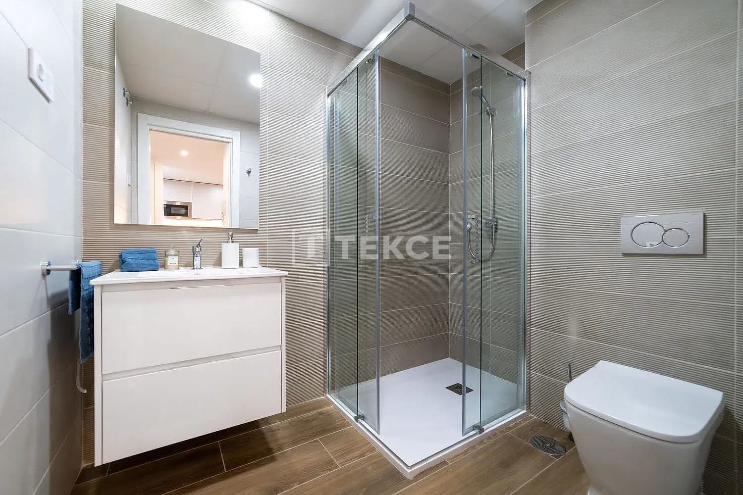 1 bedroom Flat for sale in Torrevieja with pool - € 260,000 (Ref: 8964790)