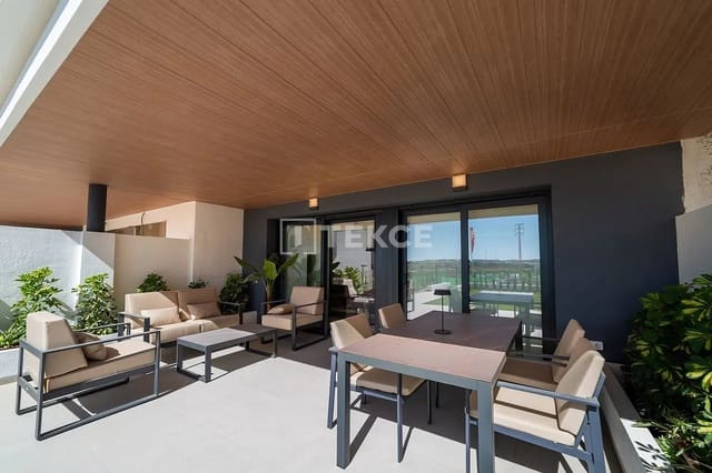 2 slaapkamer Flat te koop in Torrevieja met zwembad - € 298.000 (Ref: 8964792)