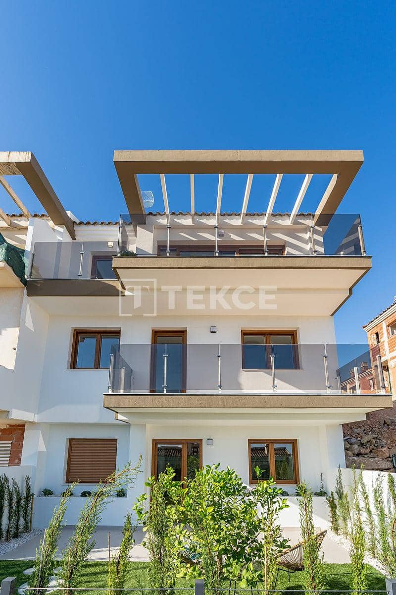 4 chambre Villa/Maison à vendre à La Nucia avec piscine - 465 000 € (Ref: 8964813)