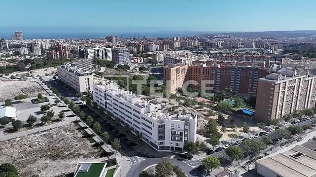 4 sypialnia Mieszkanie na sprzedaż w Miasto Alicante / Alacant z basenem - 457 000 € (Ref: 8964824)