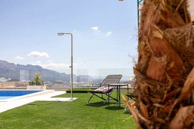 3 sovrum Villa till salu i Polop med pool - 598 000 € (Ref: 8964839)