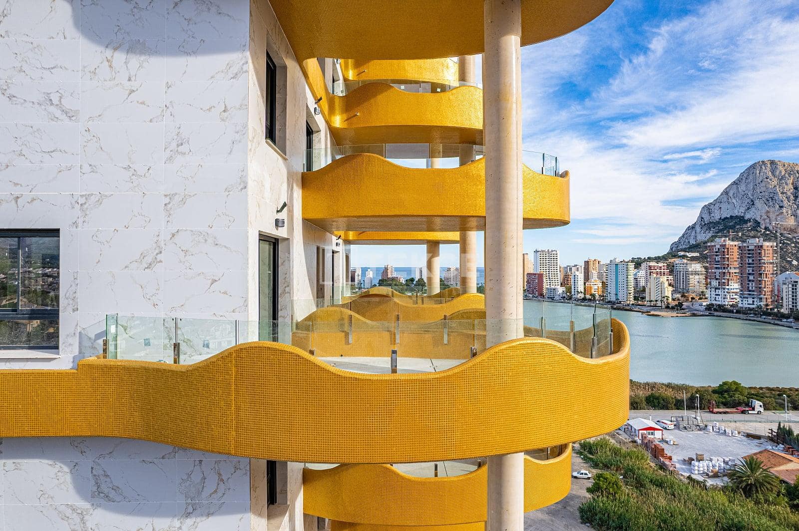 3 Zimmer Wohnung zu verkaufen in Calpe / Calp mit Pool - 650.000 € (Ref: 8964849)