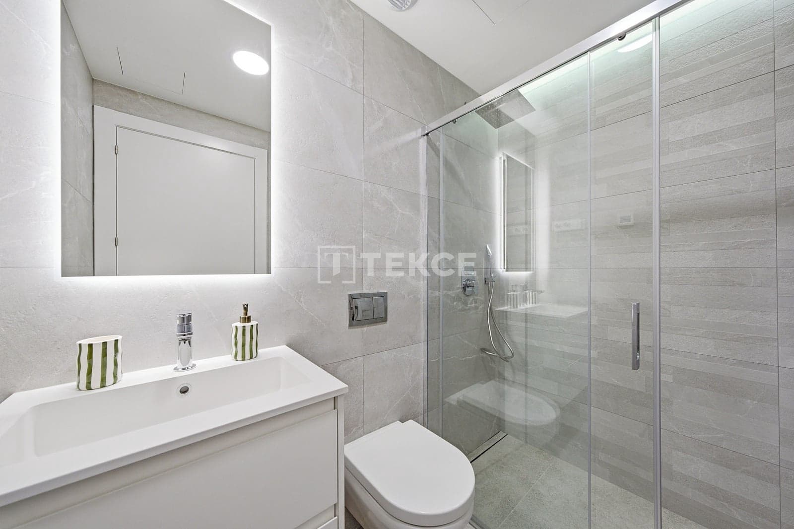 3 Zimmer Wohnung zu verkaufen in Calpe / Calp mit Pool - 650.000 € (Ref: 8964849)