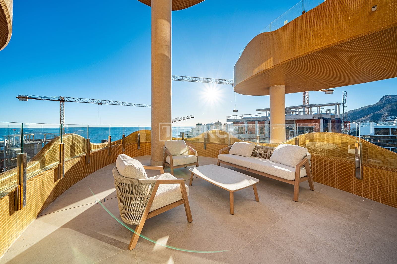 3 Zimmer Wohnung zu verkaufen in Calpe / Calp mit Pool - 650.000 € (Ref: 8964849)