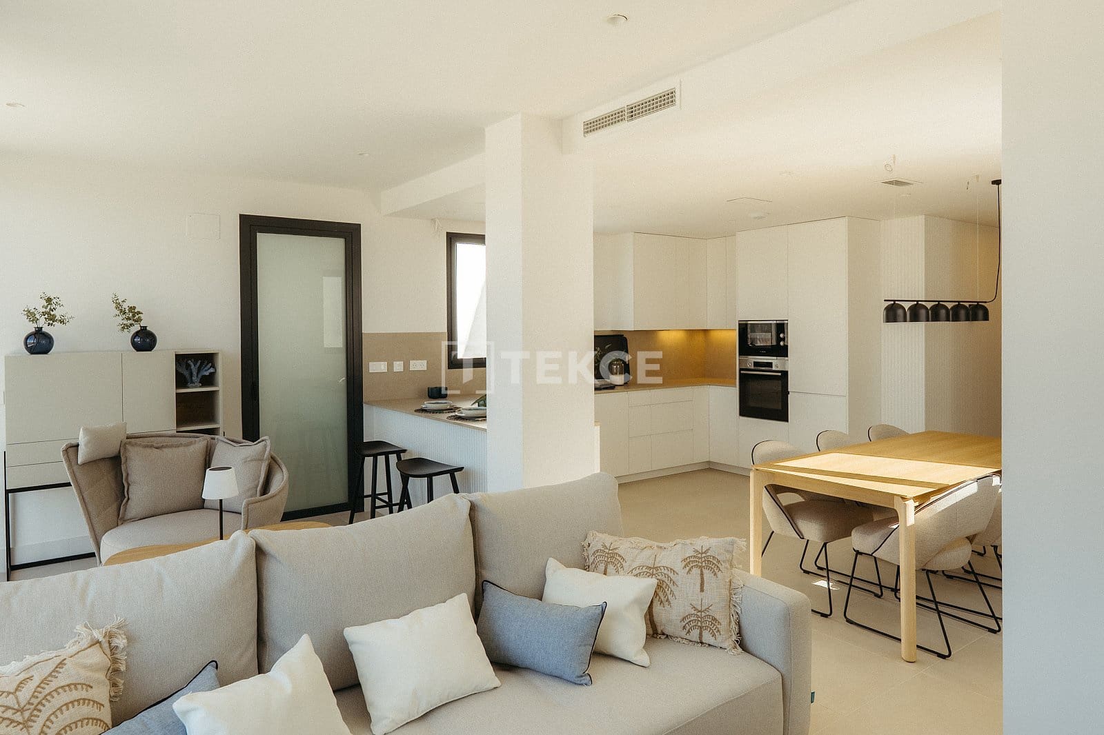 Piso de 3 habitaciones en Albir en venta con piscina - 850.000 € (Ref: 8964872)