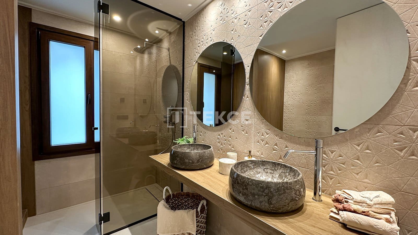 Chalet de 3 habitaciones en Algorfa en venta con piscina - 555.000 € (Ref: 8964898)