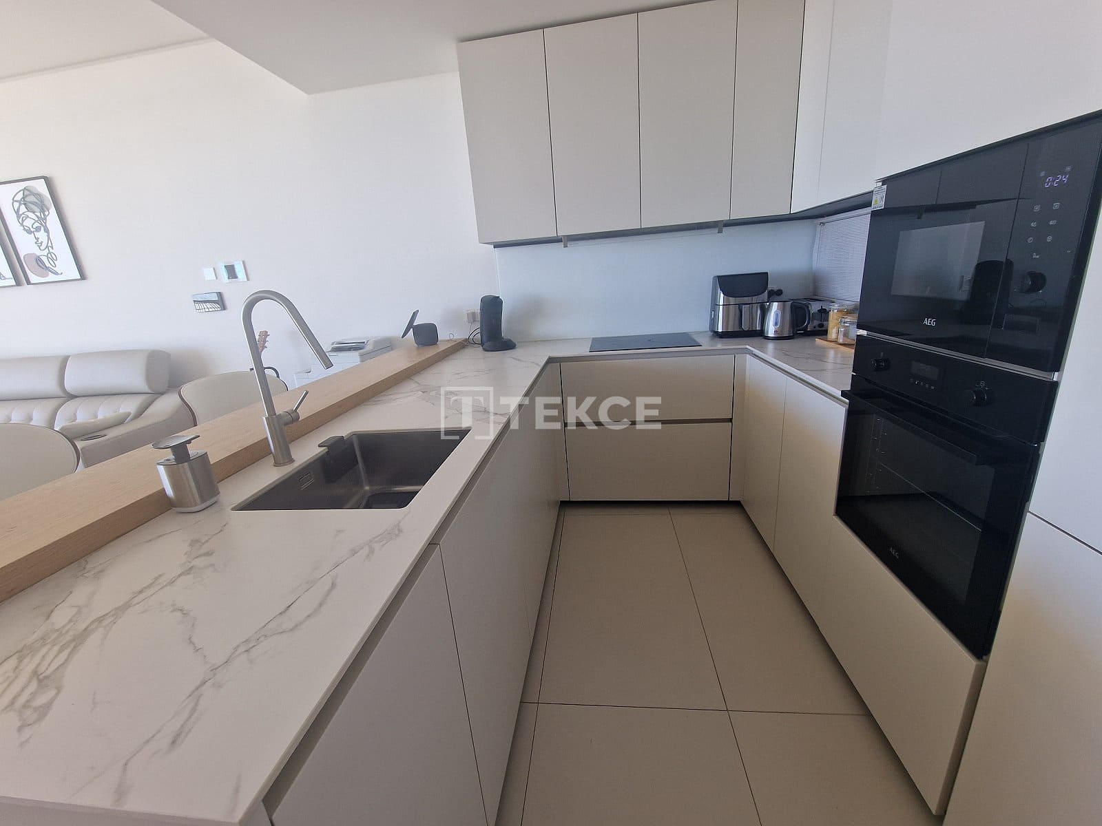 3 bedroom Flat for sale in Mijas with pool - € 1,150,000 (Ref: 8964908)