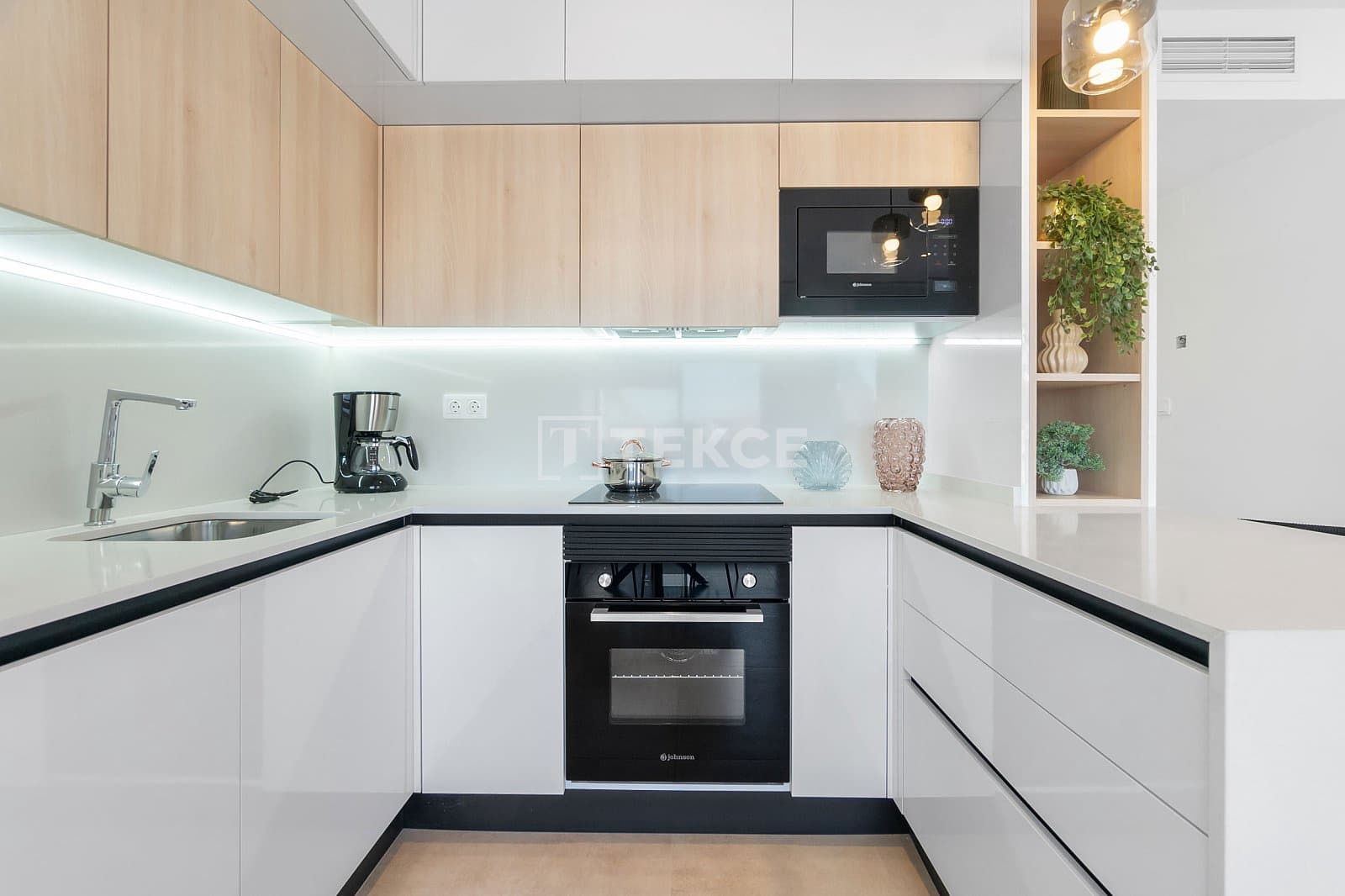 2 sypialnia Mieszkanie na sprzedaż w Los Altos z basenem - 290 000 € (Ref: 8964923)