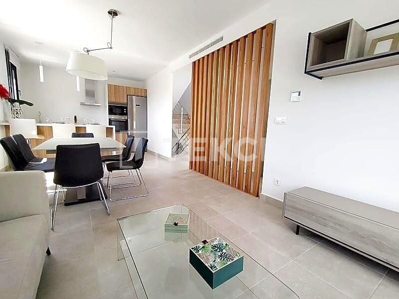 3 chambre Villa/Maison à vendre à La Nucia avec piscine - 600 000 € (Ref: 8964930)