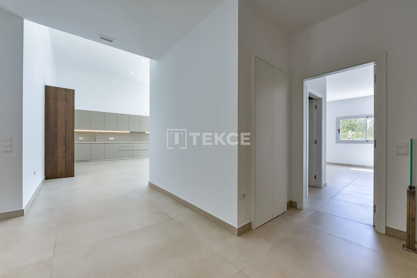 3 bedroom Villa for sale in Finestrat with pool - € 1,200,000 (Ref: 8964931)