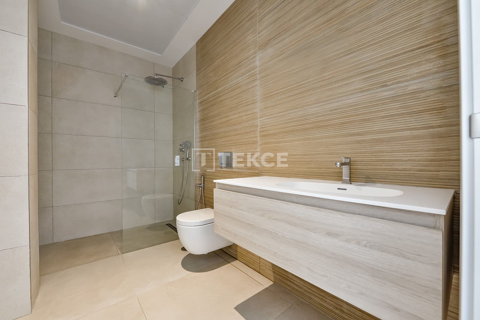 3 bedroom Villa for sale in Finestrat with pool - € 1,200,000 (Ref: 8964931)