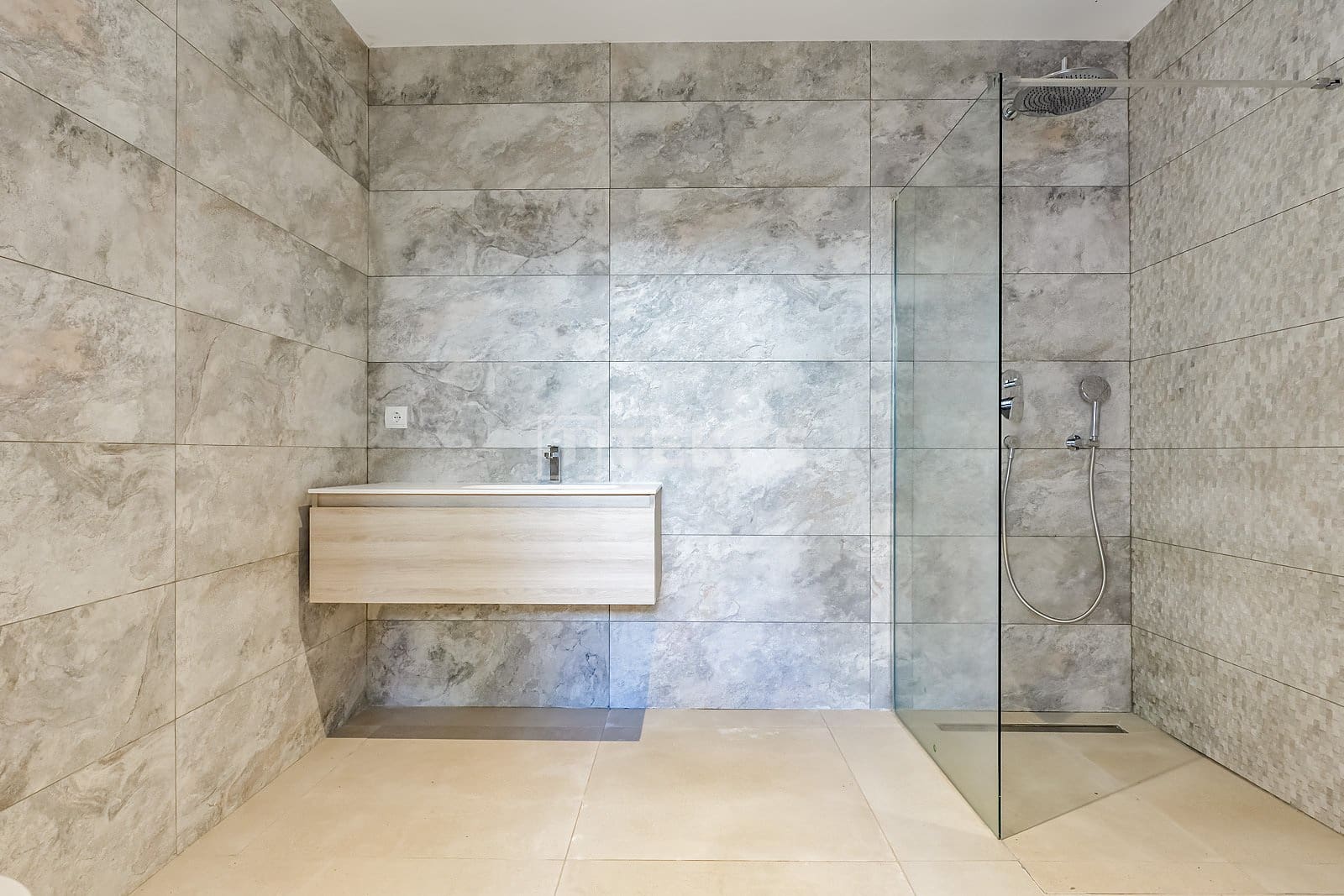 3 bedroom Villa for sale in Finestrat with pool - € 1,200,000 (Ref: 8964931)