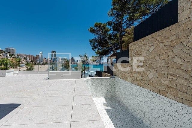 4 sypialnia Mieszkanie na sprzedaż w Playa Poniente, Benidorm z basenem - 1 650 000 € (Ref: 8964945)