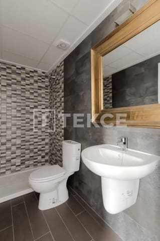 2 sypialnia Willa na sprzedaż w Gran Alacant, Santa Pola z basenem - 270 000 € (Ref: 8964987)