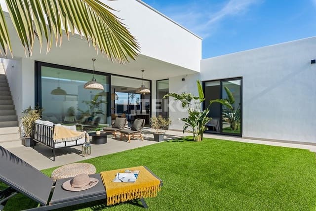 3 sypialnia Willa na sprzedaż w Mar de Cristal, Kartagena z basenem - 549 000 € (Ref: 8965045)