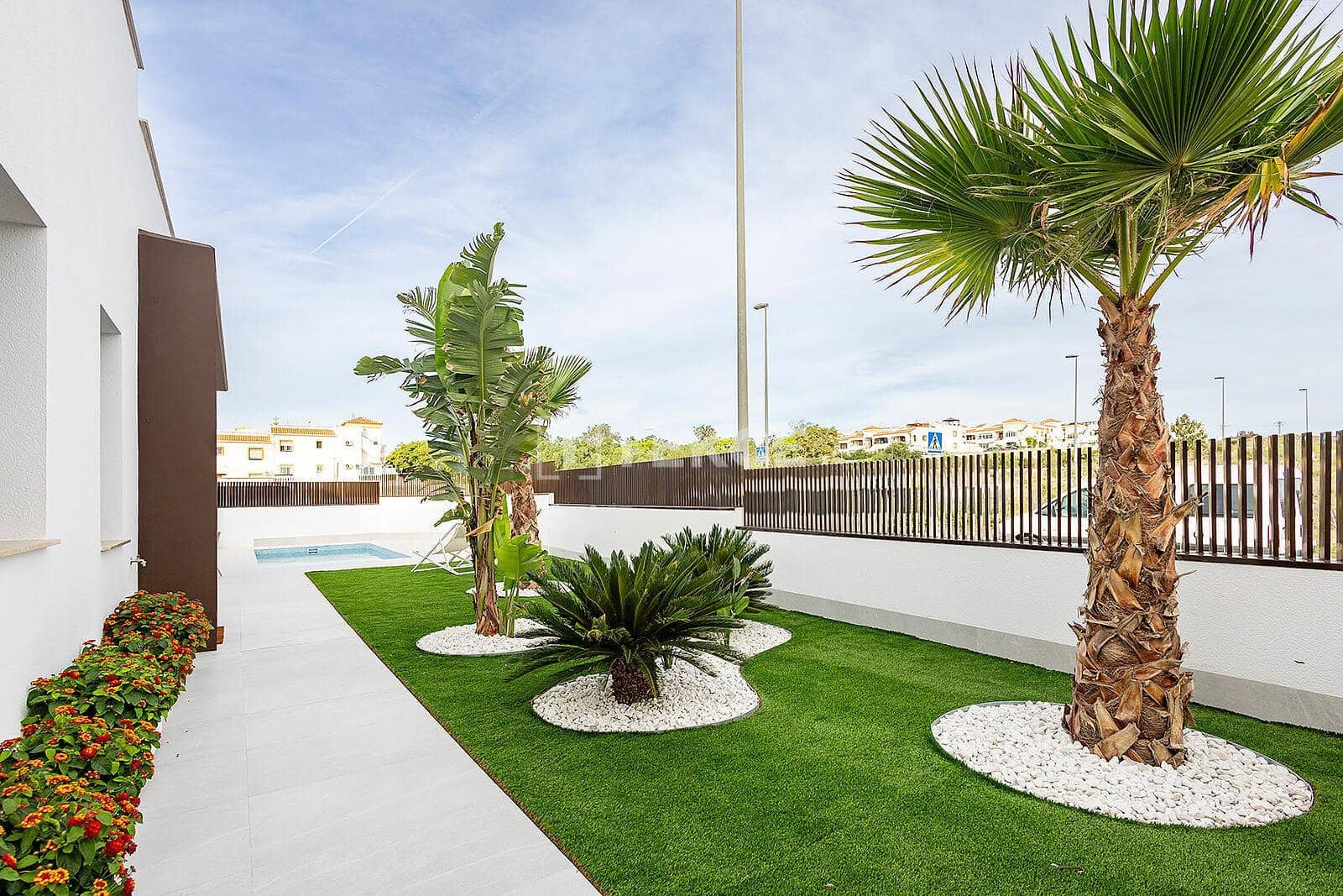 2 slaapkamer Villa te koop in Vistabella met zwembad - € 345.000 (Ref: 8965057)