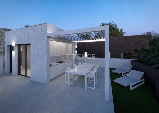 3 sypialnia Willa na sprzedaż w Los Alcázares z basenem - 790 000 € (Ref: 8965060)