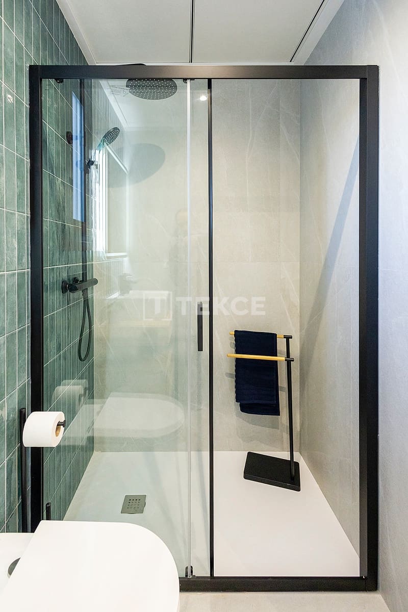 Chalet de 3 habitaciones en Vistabella en venta con piscina - 299.000 € (Ref: 8965061)