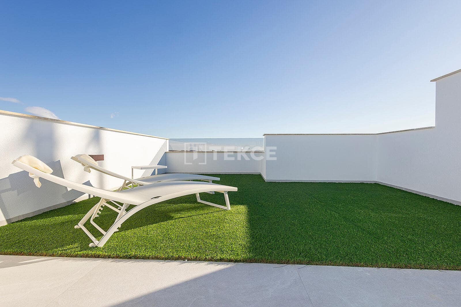 Chalet de 3 habitaciones en Vistabella en venta con piscina - 299.000 € (Ref: 8965061)