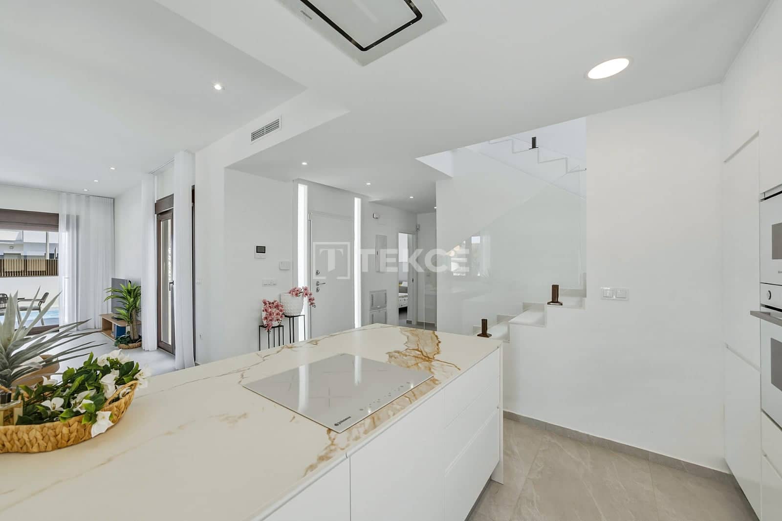 4 slaapkamer Villa te koop in Vistabella met zwembad - € 649.000 (Ref: 8965062)