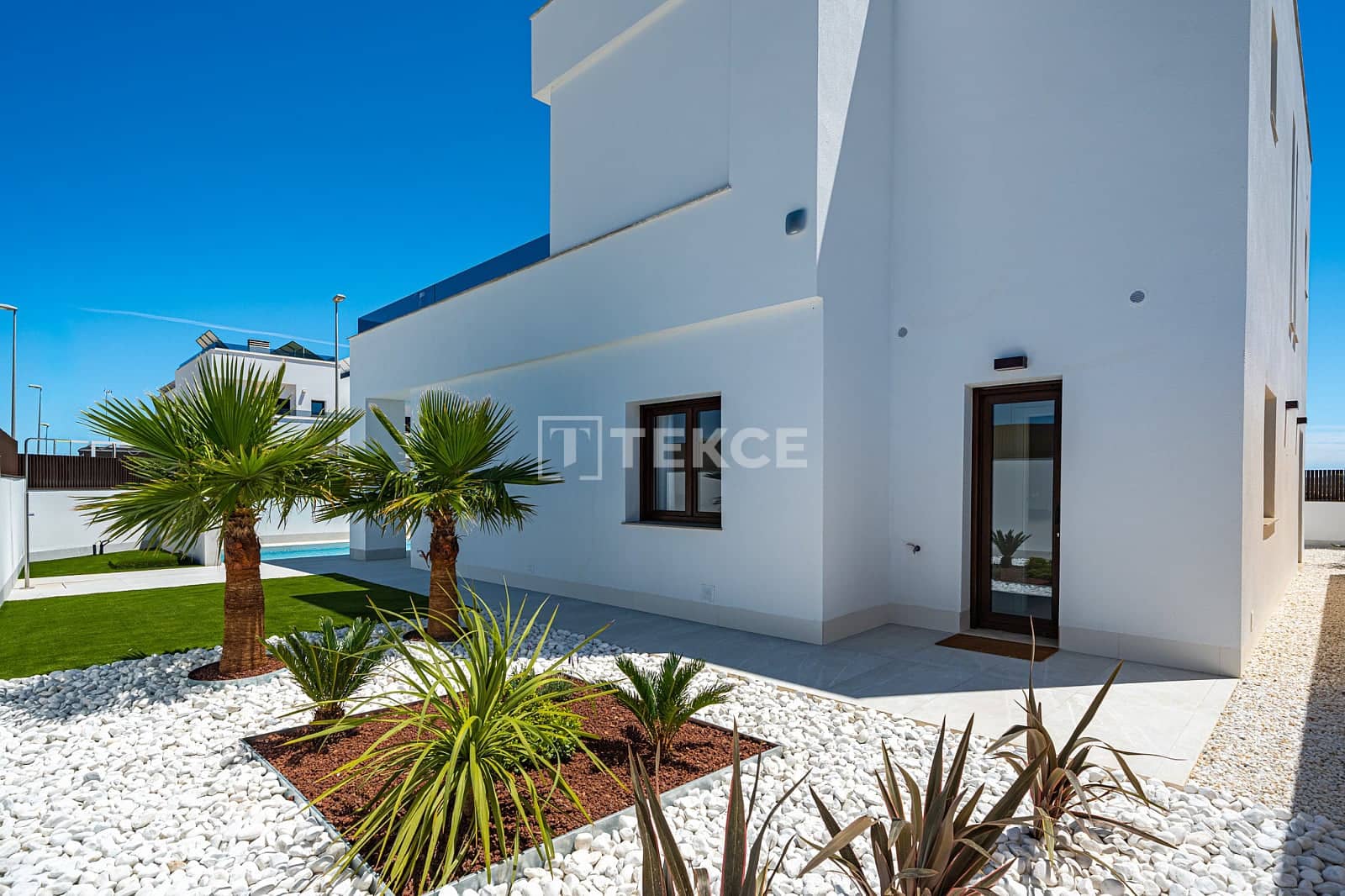 4 slaapkamer Villa te koop in Vistabella met zwembad - € 649.000 (Ref: 8965062)