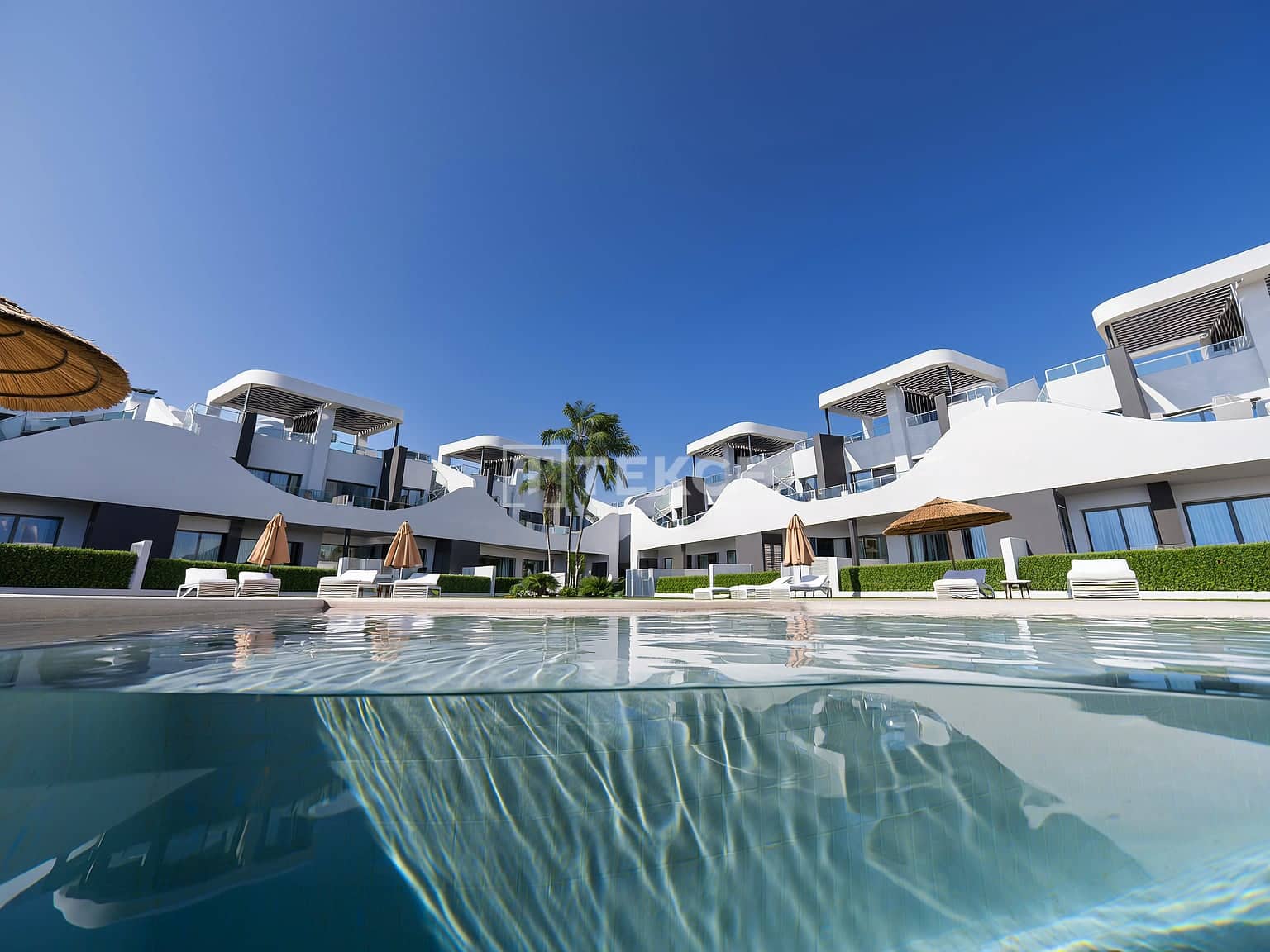 2 slaapkamer Flat te koop in San Fulgencio met zwembad garage - € 262.000 (Ref: 8965066)