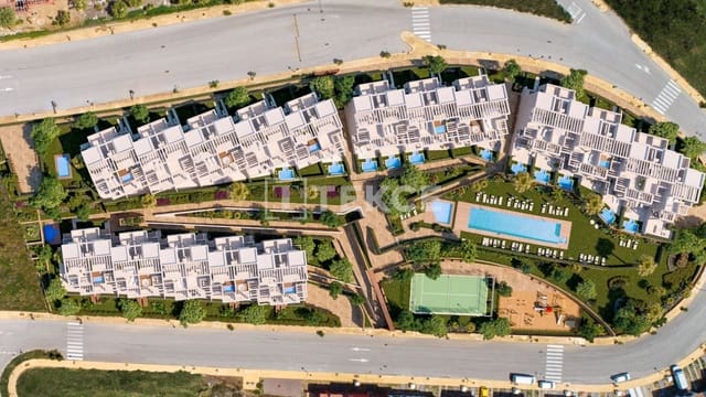 3 sypialnia Willa na sprzedaż w Manilva z basenem - 595 000 € (Ref: 8965089)