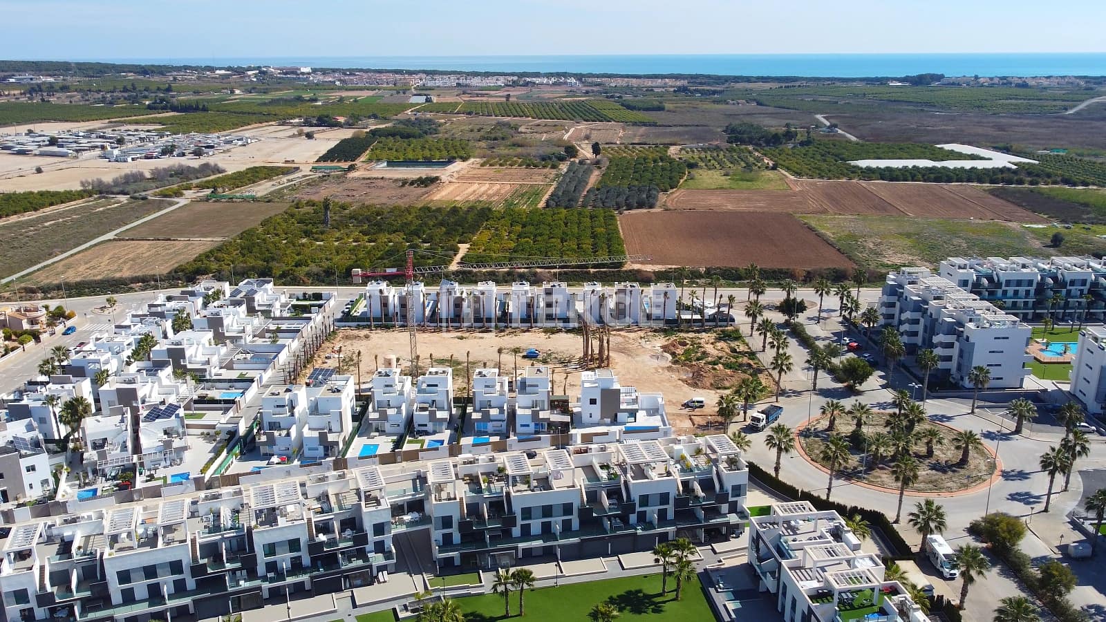 2 Zimmer Wohnung zu verkaufen in El Raso mit Pool - 279.000 € (Ref: 8965112)