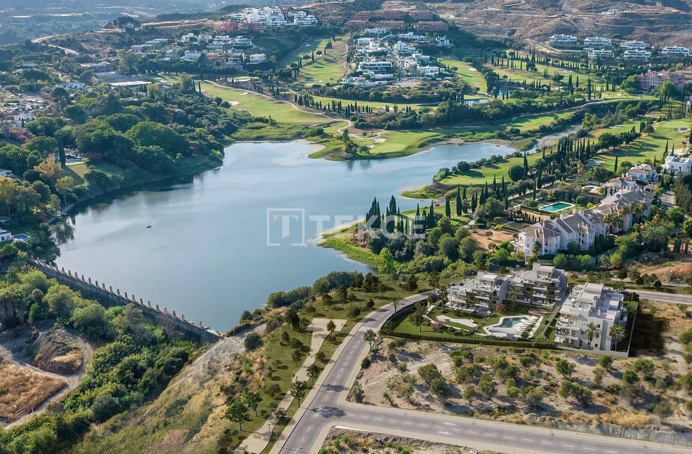 3 chambre Appartement à vendre à Los Flamingos avec piscine - 758 000 € (Ref: 8965142)