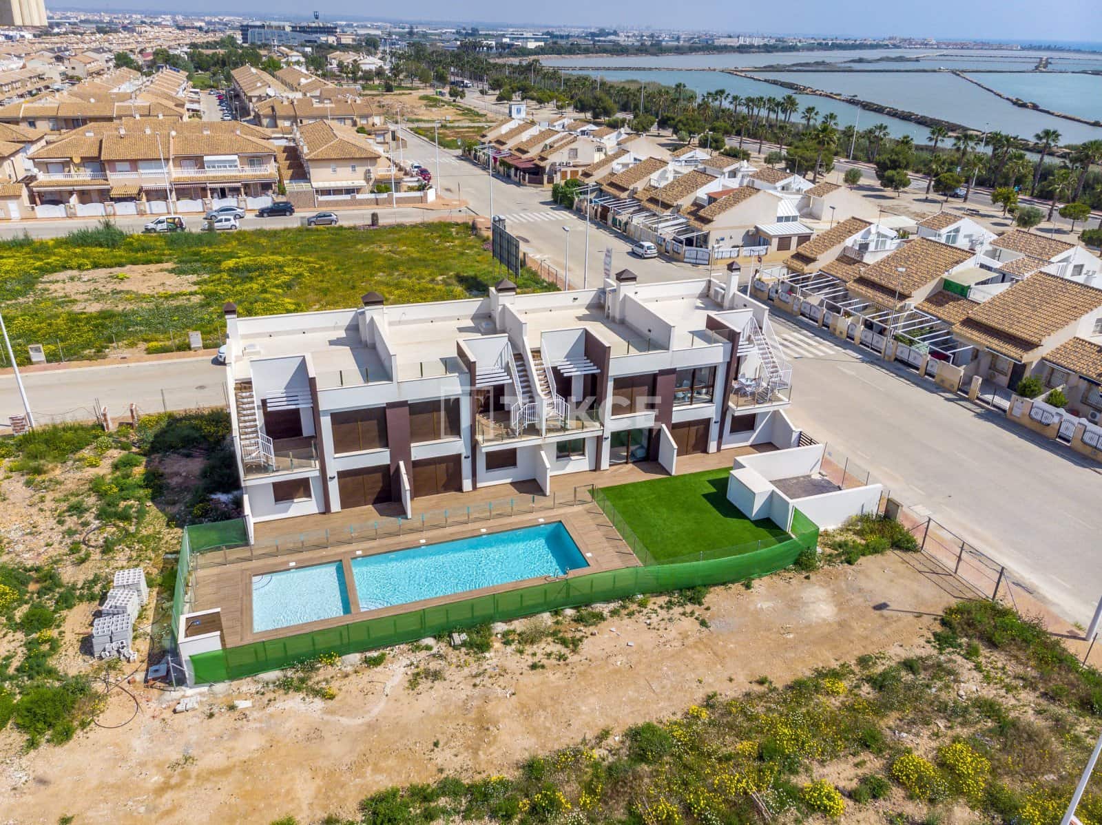 2 sovrum Lägenhet till salu i San Pedro del Pinatar med pool - 245 000 € (Ref: 8965157)